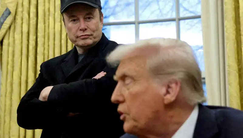 Elon Musk, Trump Yönetiminden Ayrılışını Duyurdu: Nedenleri ve Sonrası Ne Olacak?