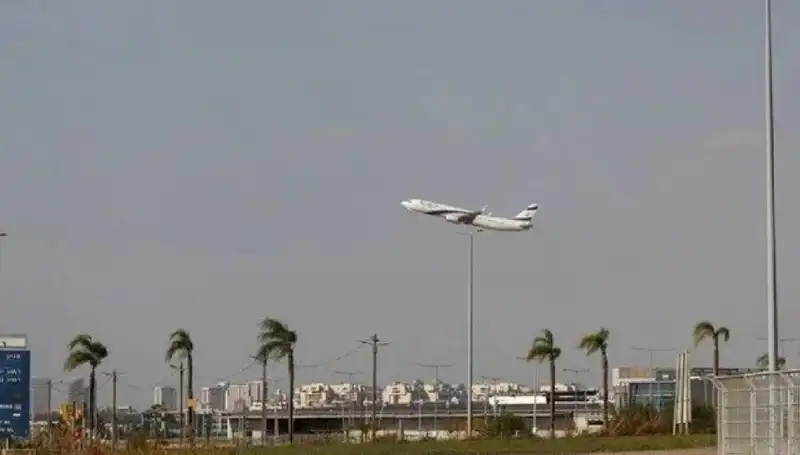 Yemenli Husiler, Ben Gurion Havalimanı'nı Hedef Alarak Yüksek Gerilim Yaratıyor