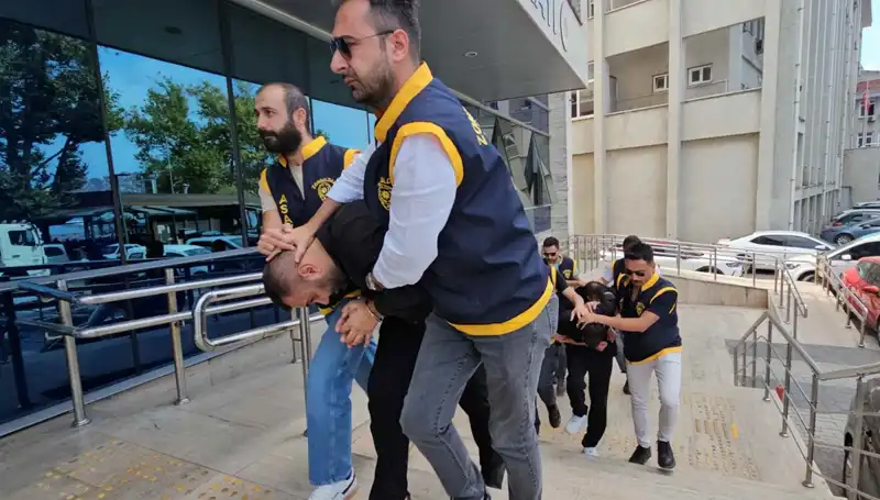 FETÖ Yalanlarıyla Yapılan Milyonluk Vurgun: Gerçekler Gün Yüzüne Çıkıyor