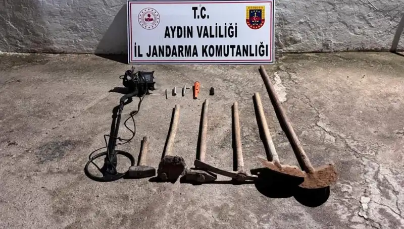 Aydın’da Kaçak Kazı Yapan İki Şahıs Suçüstü Yakalandı