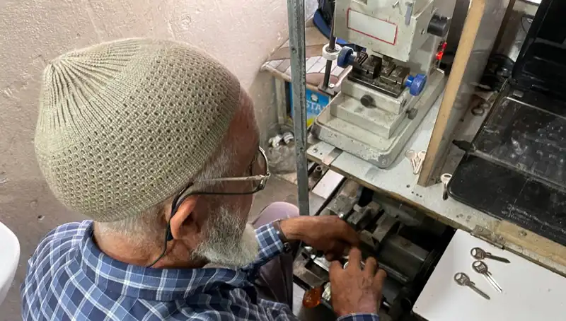 28 Yılda 4 Metrekarelik Dükkanın Hikayesi: Burada Saray Hayalini Gerçekleştirdim