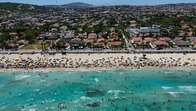 Çeşme'de Su Krizi Derinleşiyor: Kesinti Süresi Yeniden Uzatıldı!