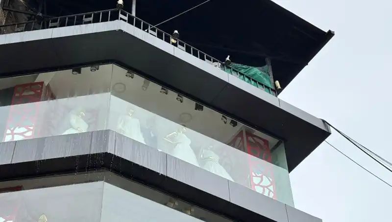 Giyim Mağazasında Korkutan Yangın: Detaylar Ortaya Çıktı!