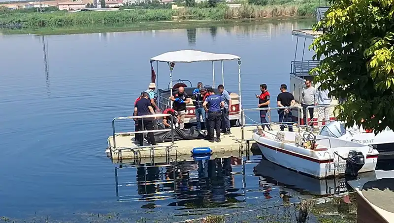 Fırat Nehri'nde Gizemli Bir Ceset: Kimdir ve Neden Orada?