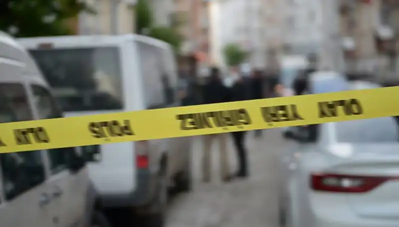 Adana'da Şok Eden Cinayet: Araçta Bekleyen Adam Hain Pusuda Hayatını Kaybetti