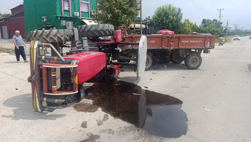 Otomobille Çarpışan Traktör Devrildi: İki Kişi Yaralandı, Olayın Ayrıntıları Ortaya Çıktı