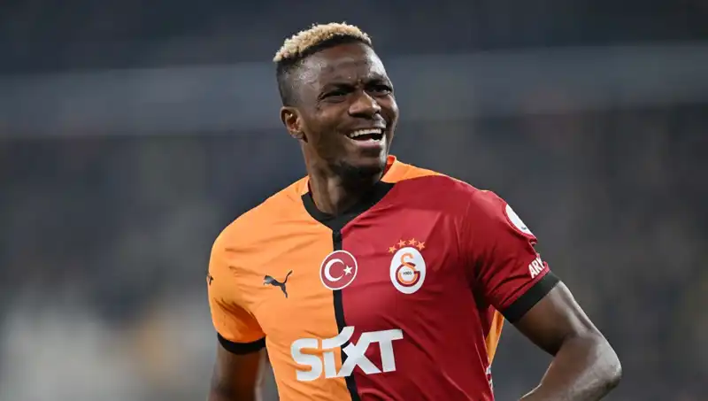 Osimhen'in Geleceği: Napoli ve Galatasaray'la Yeni Bir Başlangıç Beklenmiyor!