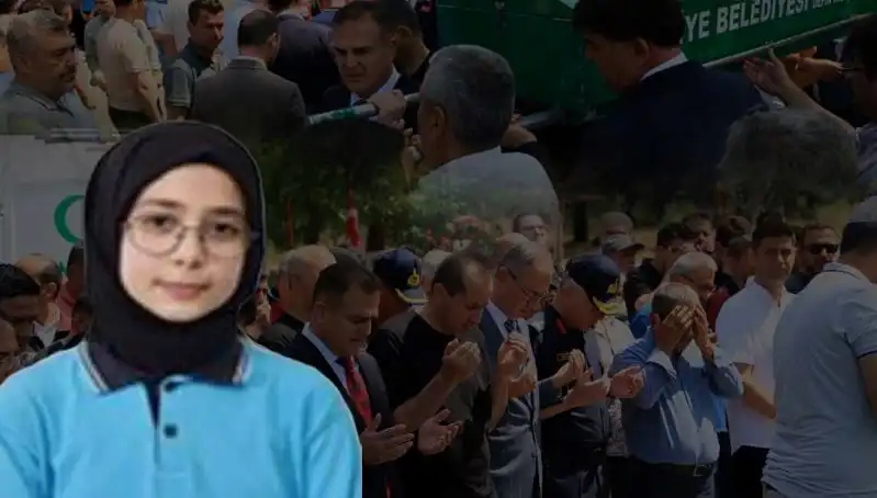 Marmaris Depreminde Hayatını Kaybeden Genç Kadın, Tüm Şehir Gözyaşlarıyla Uğurlandı