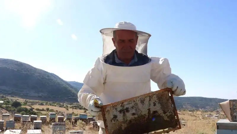 25 Yıl Sonra Geri Döndü: Kendi Tasarımlarını 2 Ton Üretti
