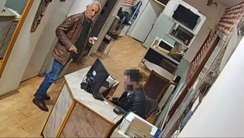 Özgür Özel'e Saldıran Selçuk Tengioğlu'nun Şok Edici Son Görüntüleri Ortaya Çıktı!