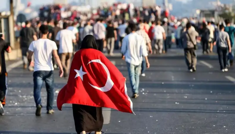 15 Temmuz'da Birlik ve Beraberlik Vurgusu: Bakanlar Çarpıcı Açıklamalar Yaptı