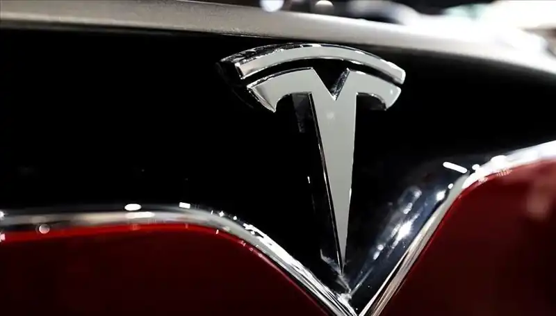 Tesla’nın Ucuz Modeli Hakkında Neler Biliniyor? FSD Beklentileri Sürüyor!
