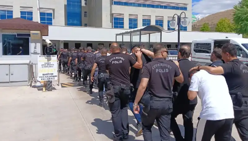 Ankara'da Haraç Çetesi Çökertildi: Tehdit ve Zorbalıkla Para Topluyorlardı