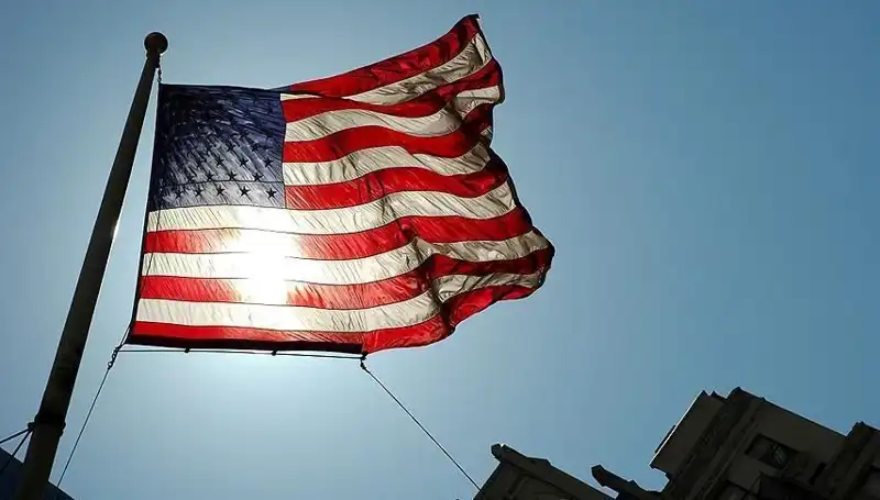 Tel Aviv'in Washington'a Suriye Saldırılarını Durduracağına Dair İddialar