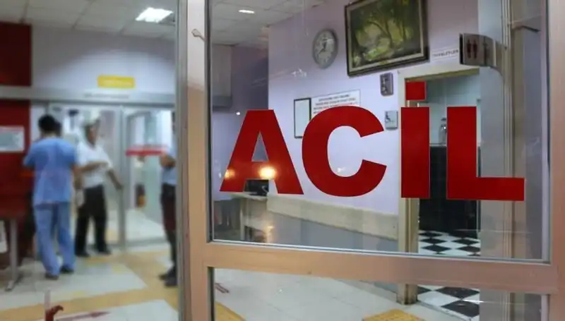 Burdur'da Bıçaklı Kavga: Sokaklar Kan Gözyaşına Boğuldu