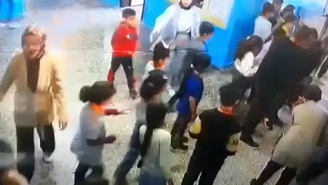Mardin'de Dili Boğazına Kaçan Öğrenciye Okul Müdür Yardımcısından Kahramanca Müdahale