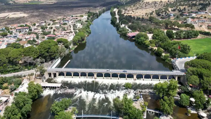 Manisa'nın Adala Kanyonu: Doğaseverlerin Yeni Gözdesi