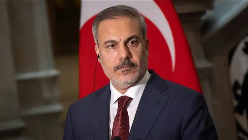 Türkiye'nin Dış Politikasında Yeni Bir Adım: Bakan Fidan, Azerbaycan ve Mısır ile Görüştü