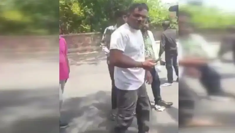 11A Yolcusunun Hikayesi: "Biri Beni Yakaladı" Anları